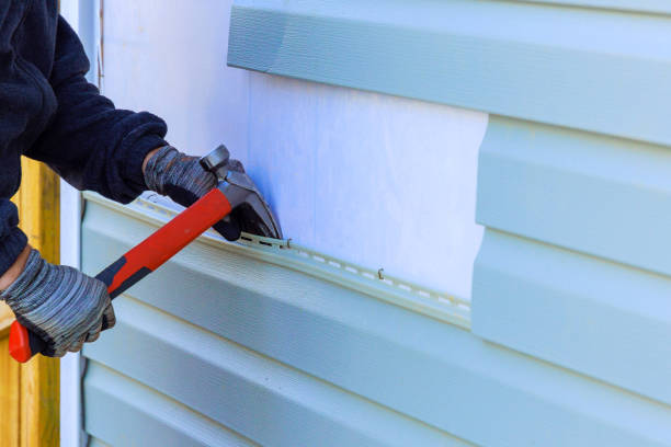 Reliable Siding Repair contractor in Trinway, OH by Creative Siding